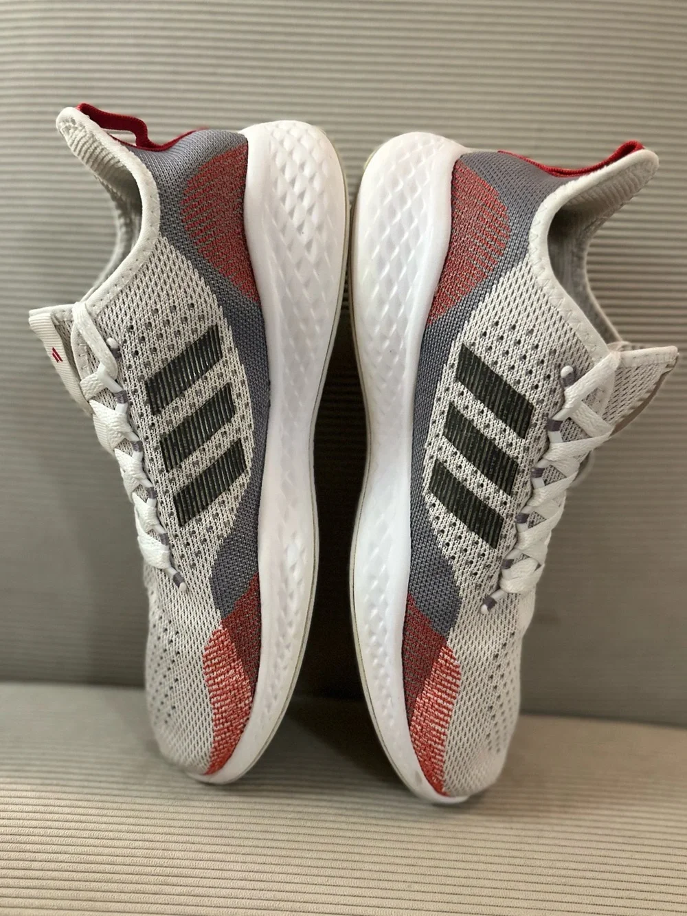 Adidas Men's Fluidflow 2.0 Running Shoes - White/Grey Six/Grey Three size 9.5
